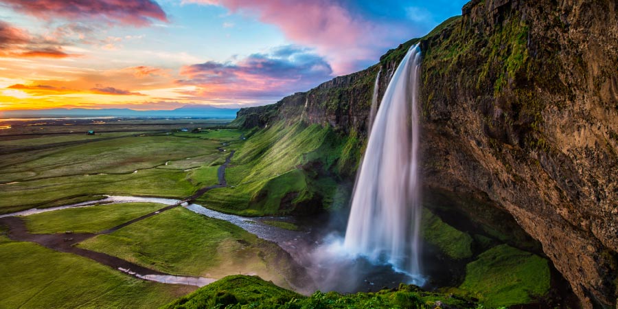 Ultimate Island bucket list Iceland 900x450