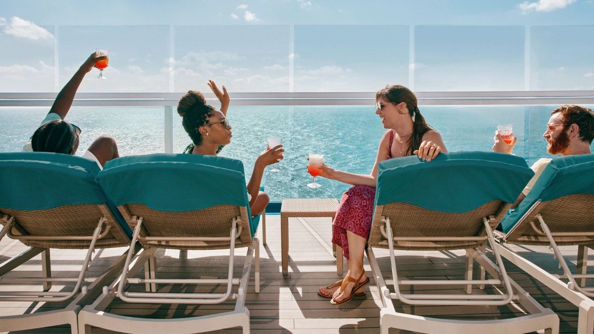 cruisers relaxing