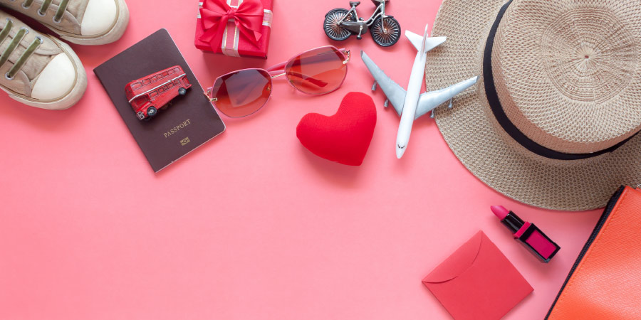 valentines day travel concept 900x450